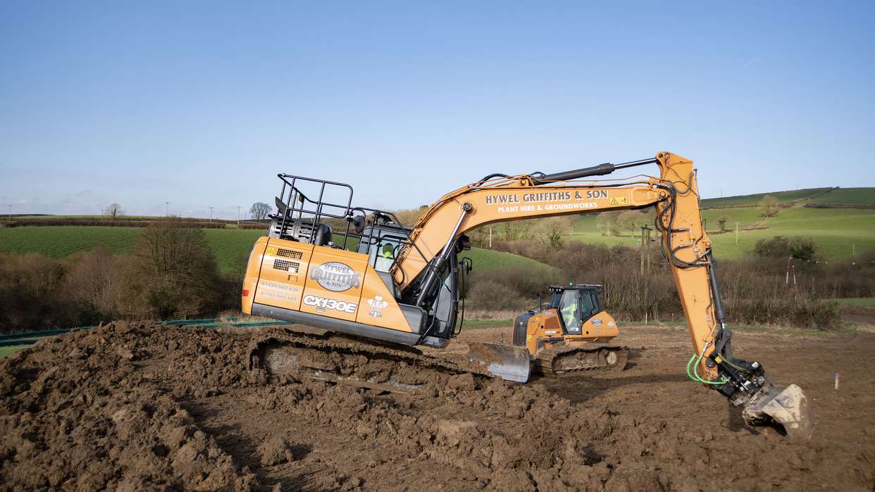 Growing CASE fleet delivers for Hywel Griffiths on site and on the road