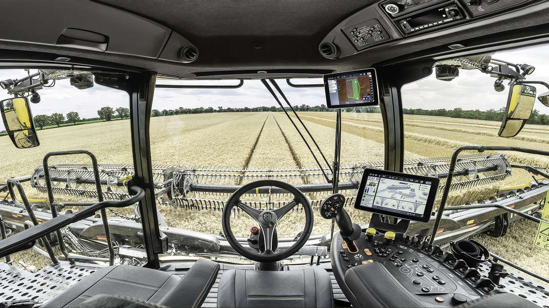 New Holland previews the CR11, the next-generation flagship combine