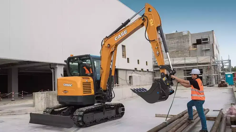 C-Series Mini-Excavators