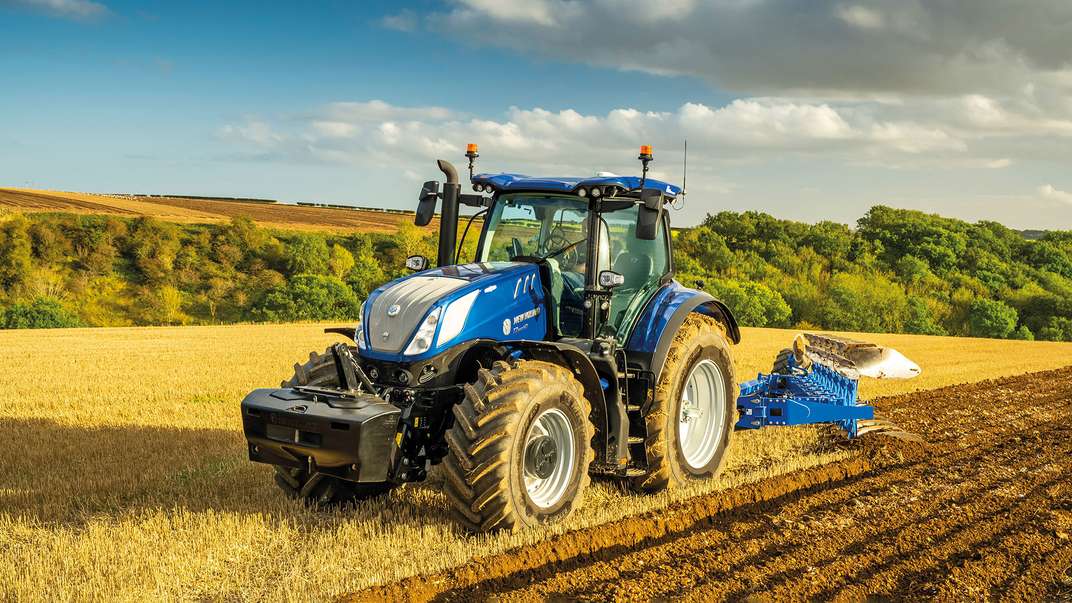 New Holland presents the new T7.340 HD with PLM Intelligence