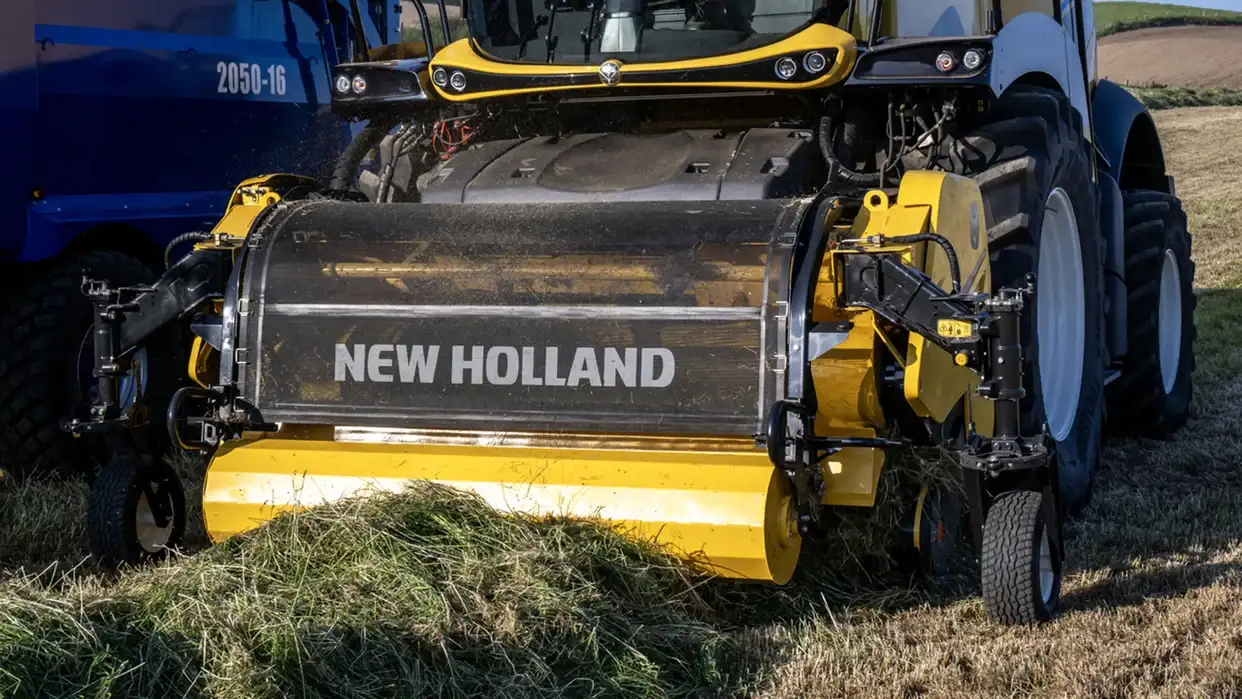 ULTRAFEED™ GRASS PICK-UP - Actively guiding the crop flow