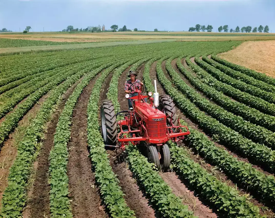 cih_historique_tracteurs_farmall-Historiqye-363-02