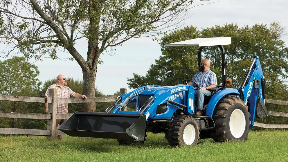 Boomer compact tractor with a loader
