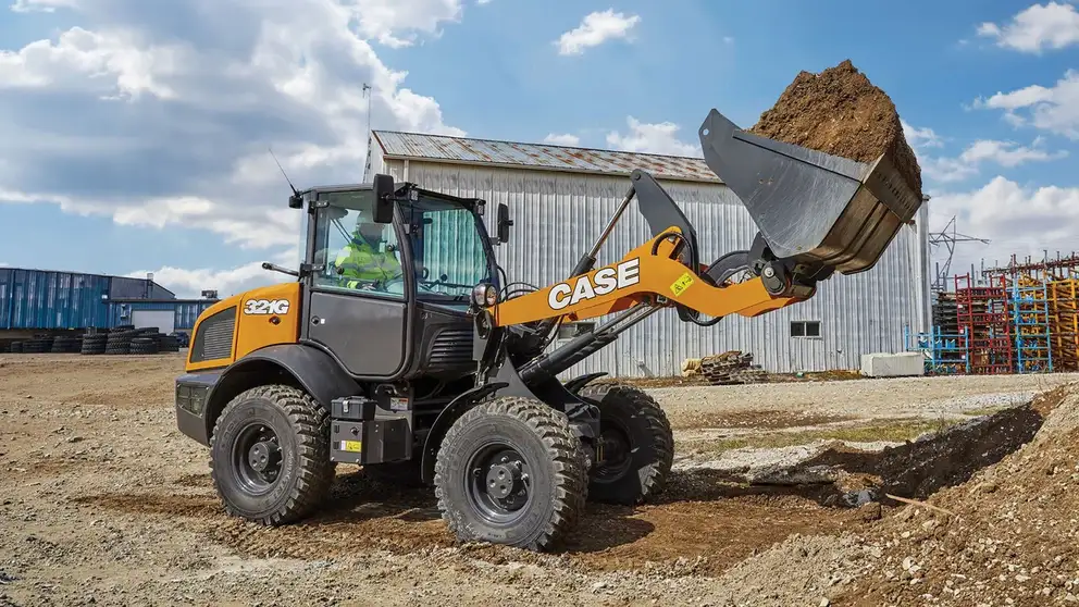 CASE 321G Compact Wheel Loader | CASE Construction Equipment