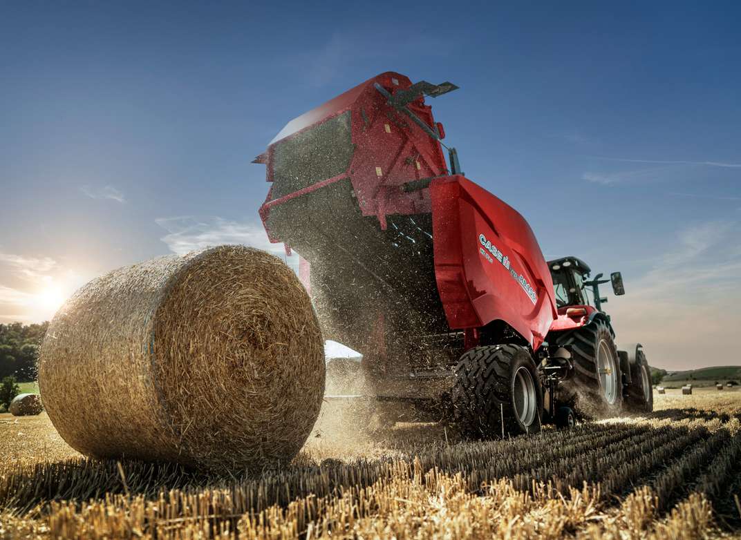 RB 456 HD PR   Puma 165 CVXDri-caseih_rb_455_hd_pro_0820_a9_09549_ret-78b4f32a19d84183932293cf3b178525_1_v2.jpg