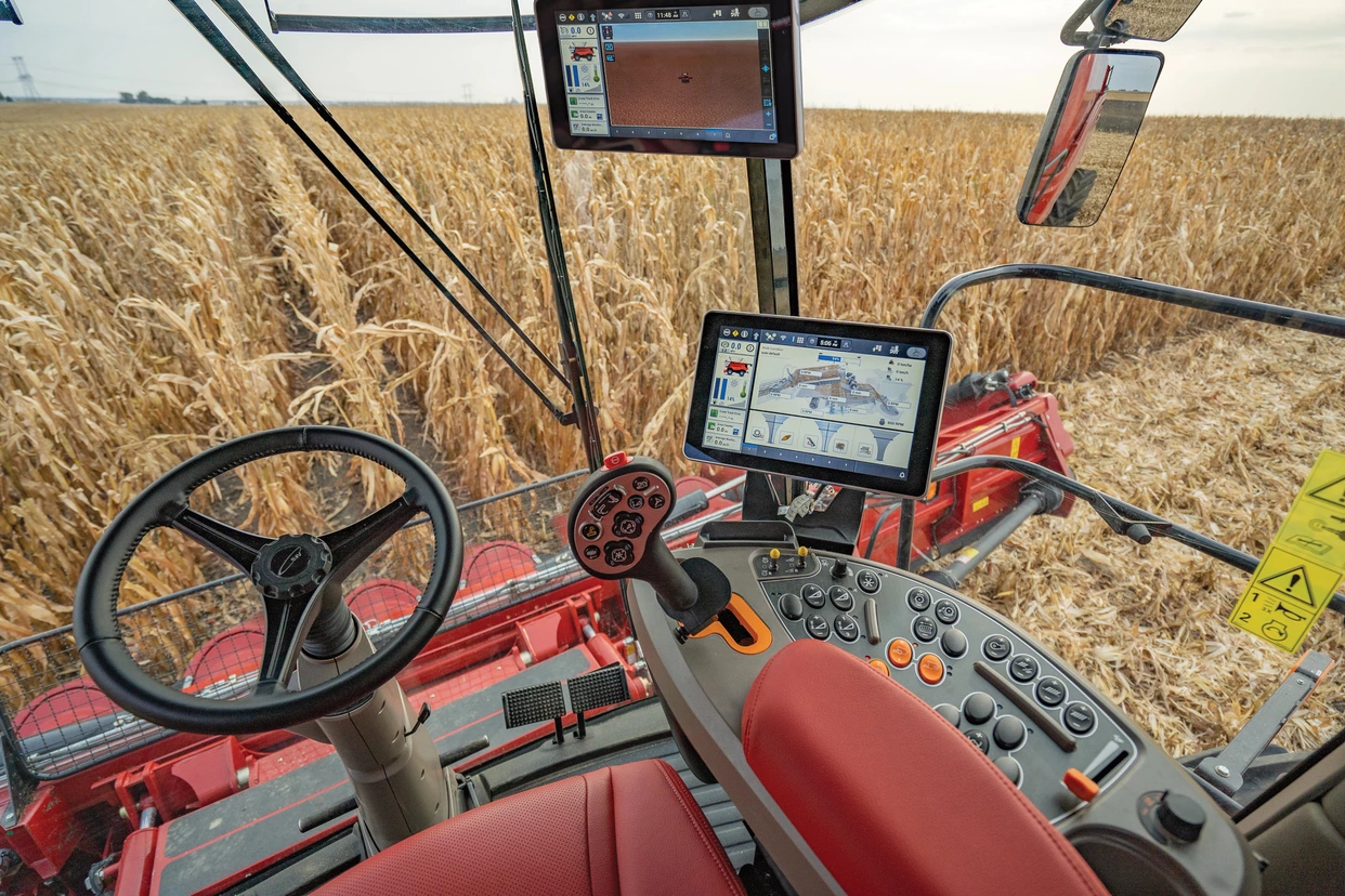 view from cabof Axial-Flow 8260 showing AFS 1200 run screens
