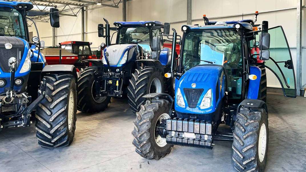 Nowoczesne rolnictwo w praktyce – New Holland wspiera edukację w Zespole Szkół CKU w Gronowie