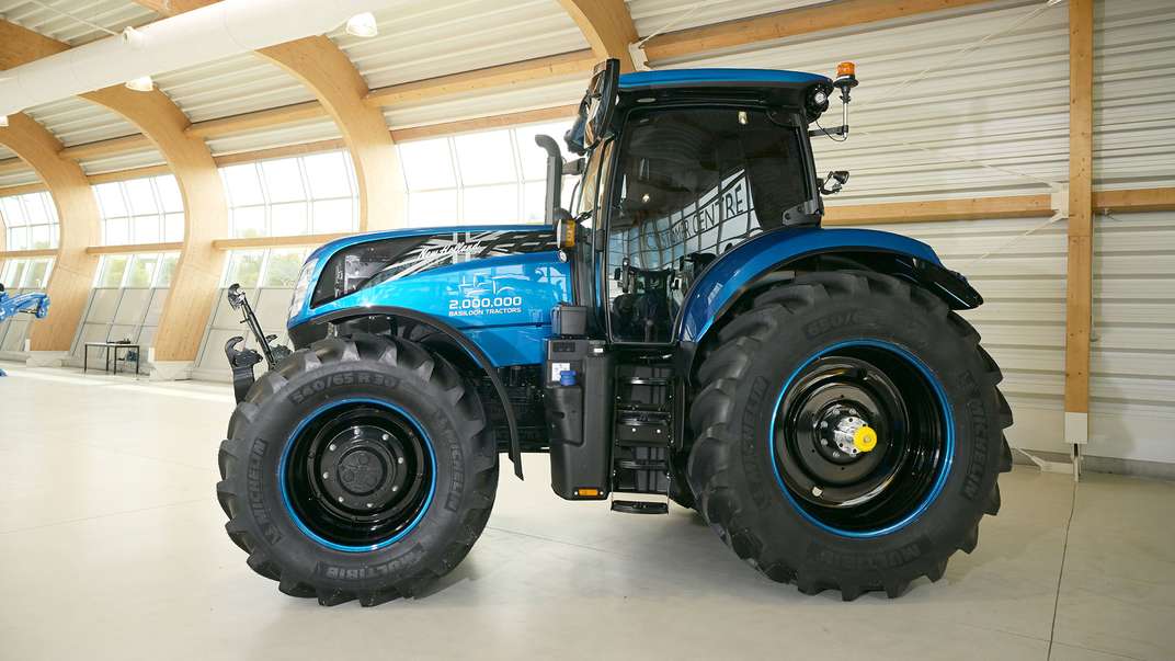 New Holland fête le deux millionième tracteur Basildon pour les 60 ans de l'usine