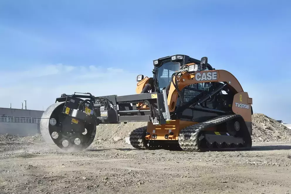 B-Series Compact Track Loaders