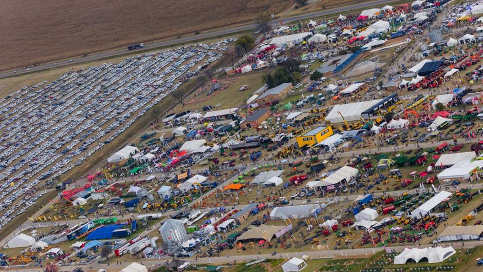 CASE Construction Equipment at Nampo 2025