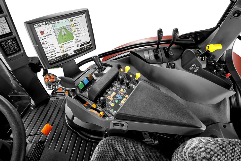 05_02_expert-62_Multicontroller_Armrest_with_S-Guide