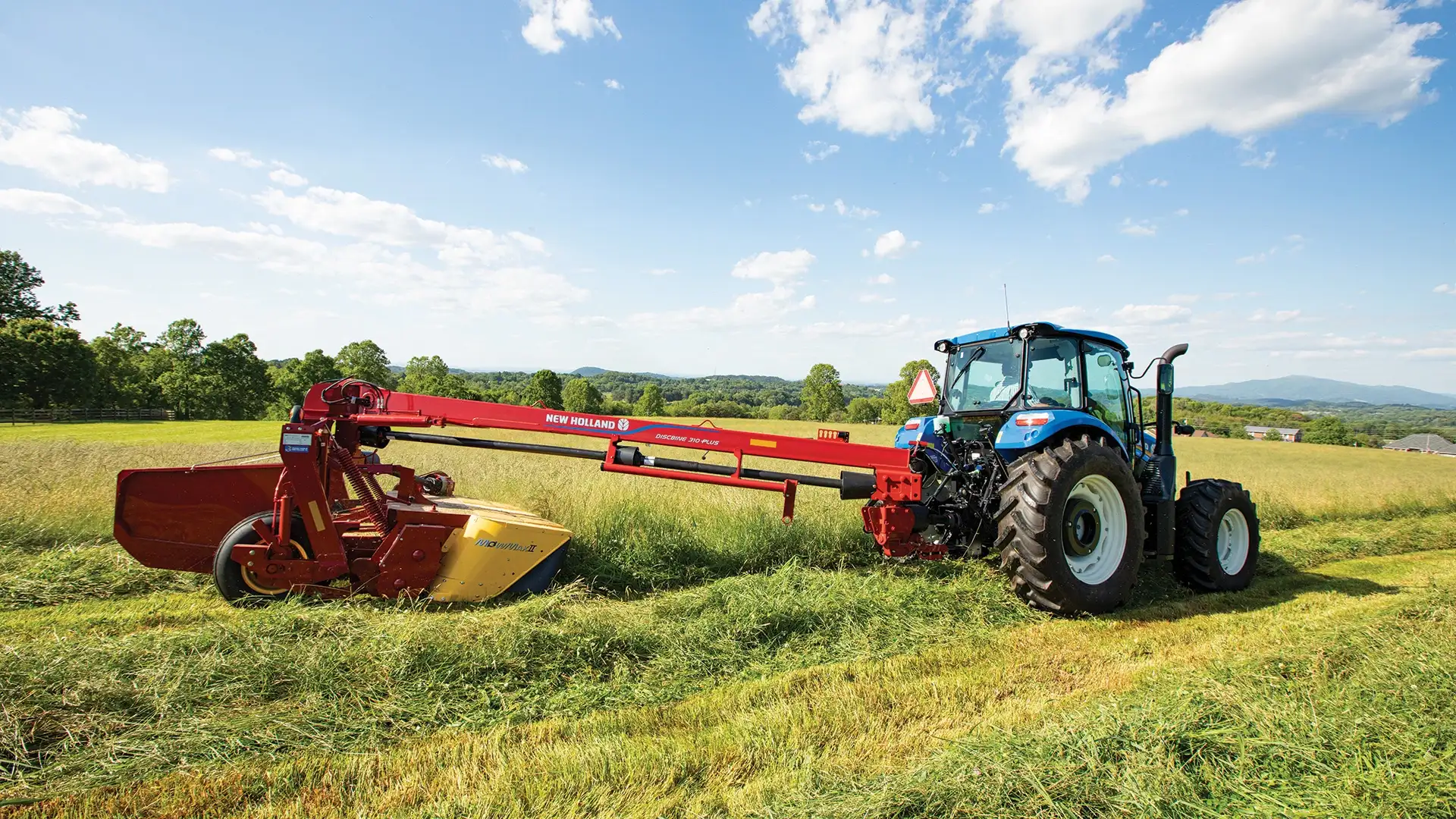 Discbine® PLUS Center-Pivot Disc Mower-Conditioners Media Gallery