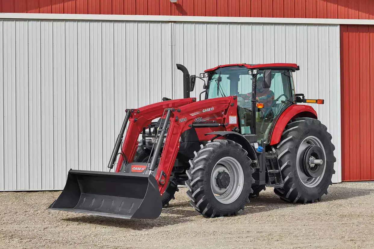 Farmall-110A_10290_04-19