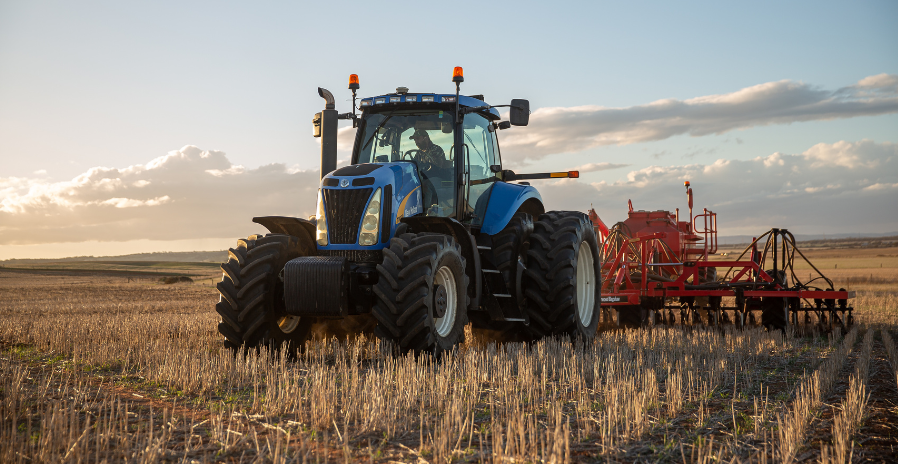 New Holland Seeding  (898 x 464 px).png