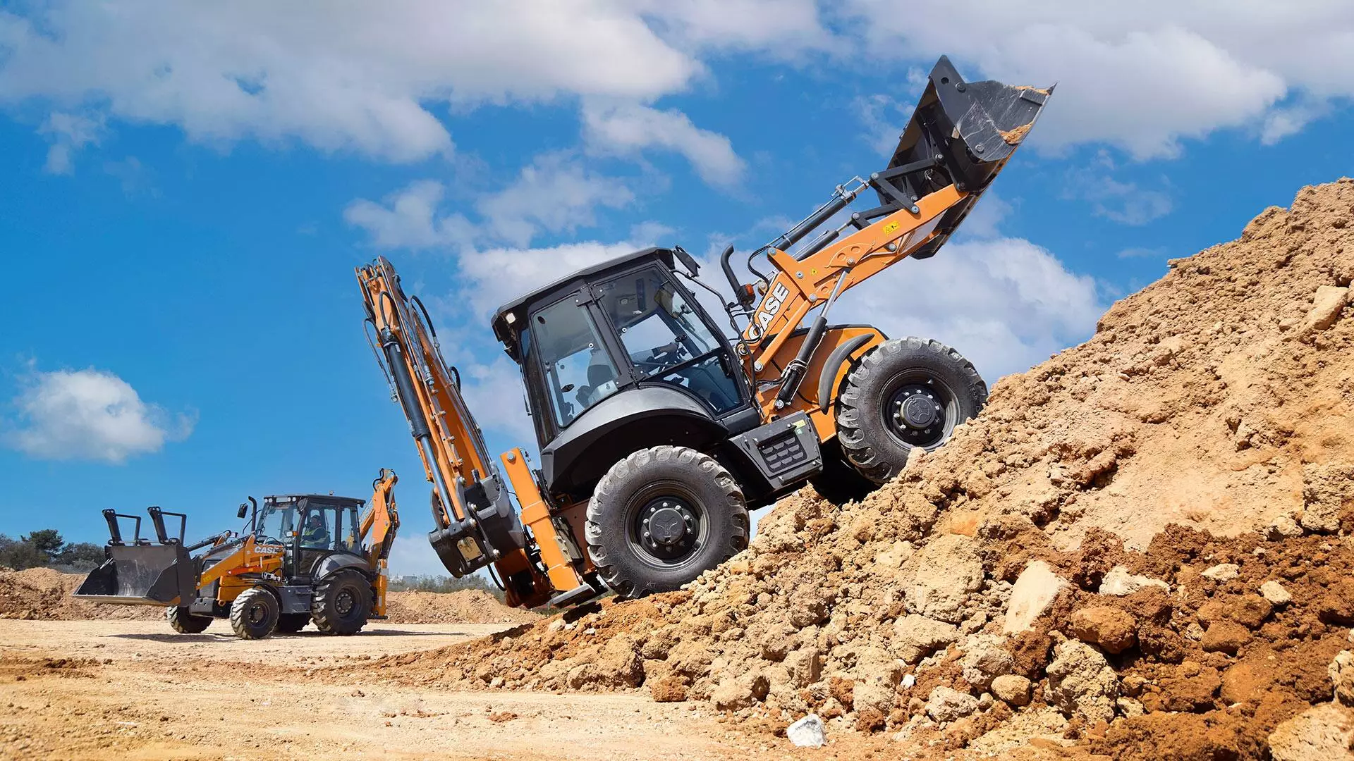 V-Series Backhoe Loaders