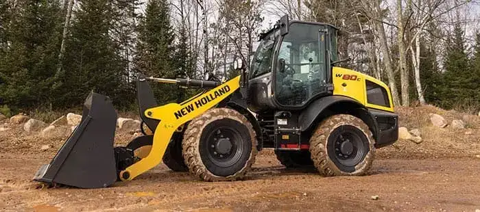 compact-wheel-loaders-stage-v-transmission-axles-hydraulics-01