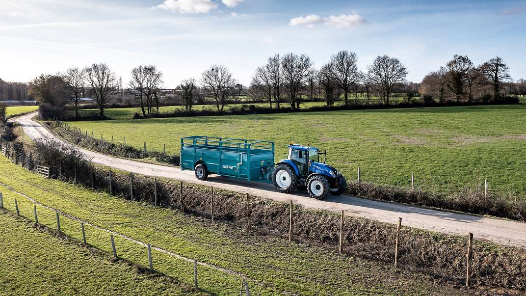 Нове покоління Тракторів New Holland T5 Dual Command