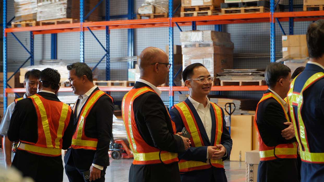 CASE Construction Equipment proudly welcomes Leadway Heavy Machinery as its new authorized dealer in Thailand