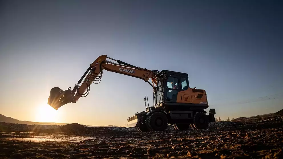 E-Series Wheeled Excavators