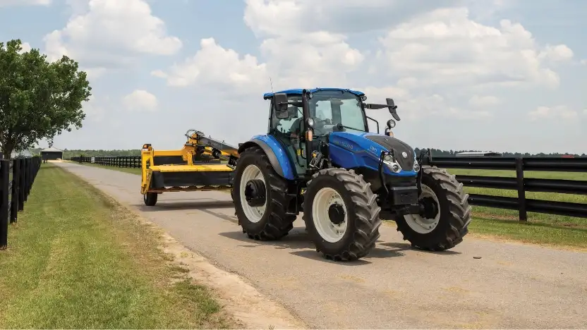 Discbine® PLUS Center-Pivot Disc Mower-Conditioners - SERVICEABILITY