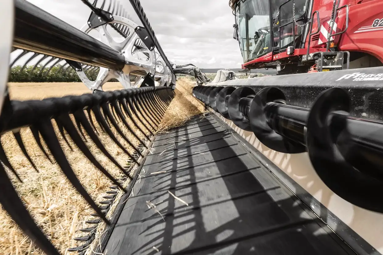 close up view of MacDon Flex Head Draper frame