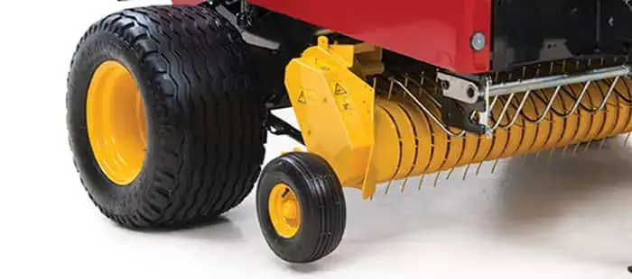 rf-fixed-chamber-round-balers-pickups-01