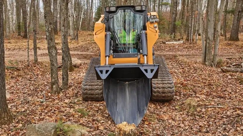 Tree shovel attachment on a CASE CTL 
