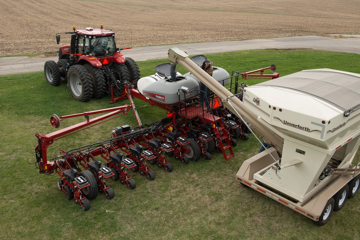 2150 Early Riser Planter_0348_04-15