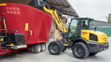 Compact Wheel Loaders