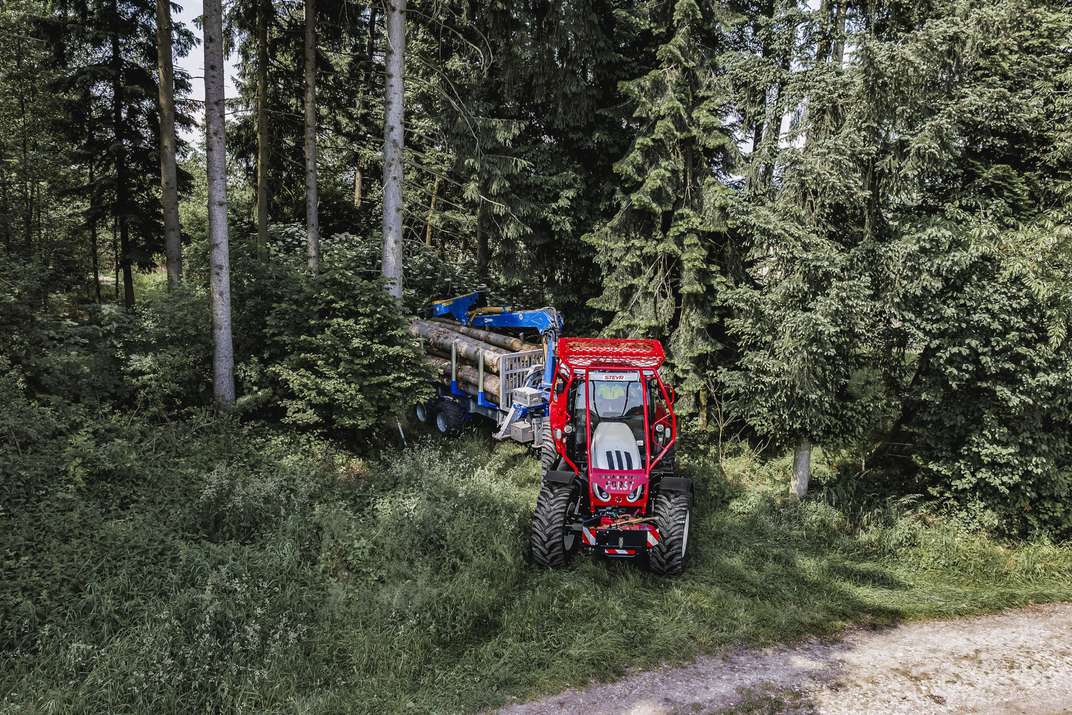 02 STEYR Traktoren_Sustainability AGDW forestry project_2_res.jpg
