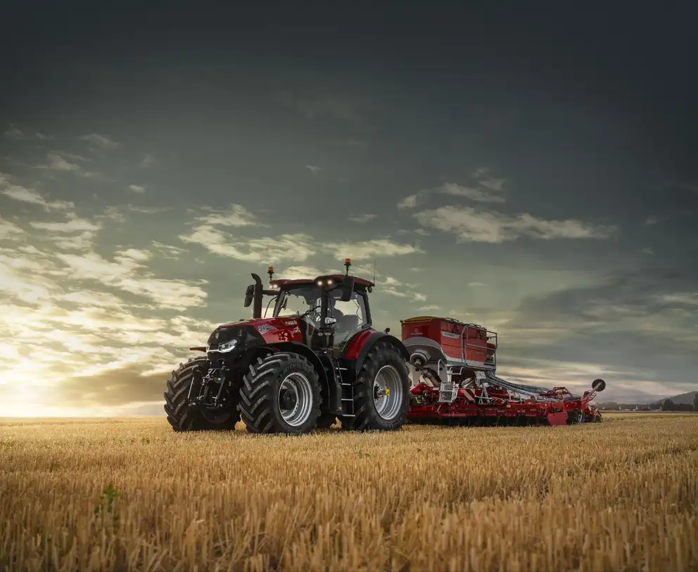 Case IH_Optum 340_press_release_2.jpg