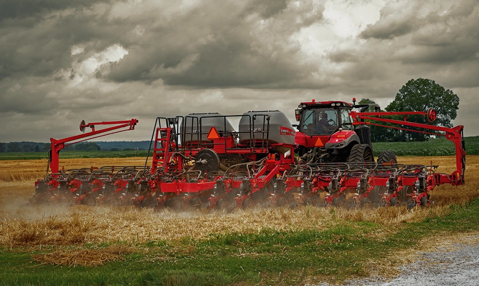 大和 2150S Front-Fold Trailing Planter | Case IH