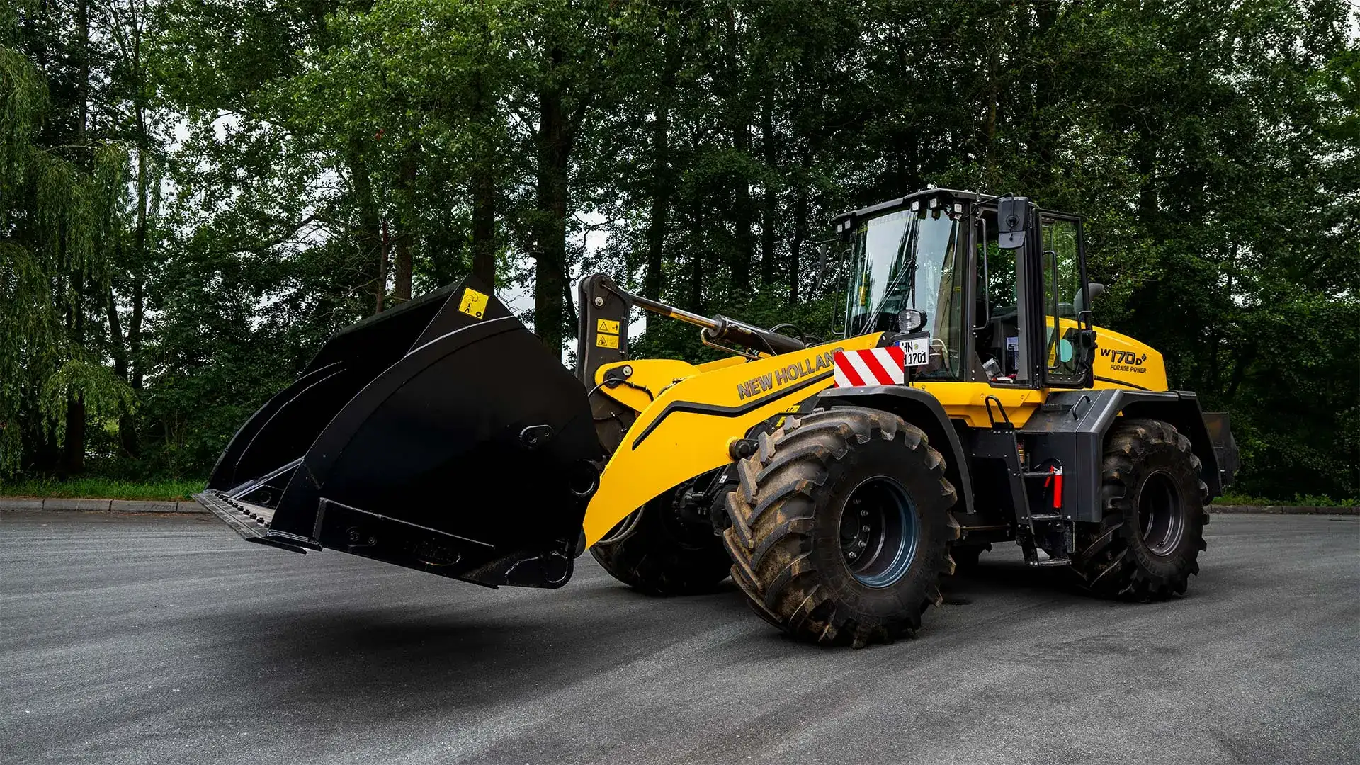 WHEEL LOADERS - W170D+ FORAGE POWER