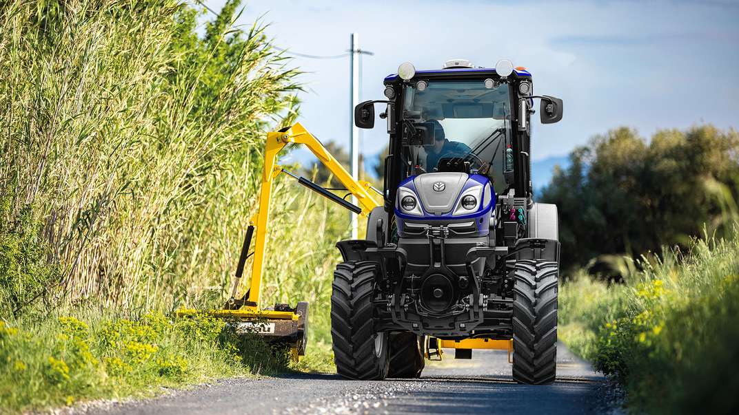 New Holland T4.120F Auto Command: Pick of the Crop in the Premium Specialty Segment